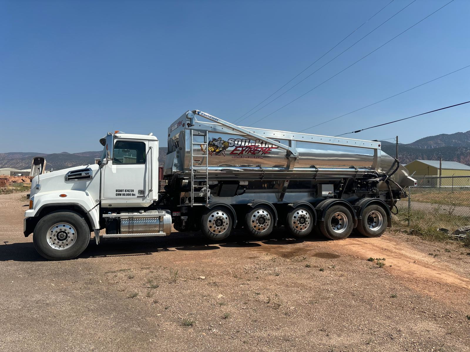 2023 Western Star 4700 w/ SoilKing Extreme